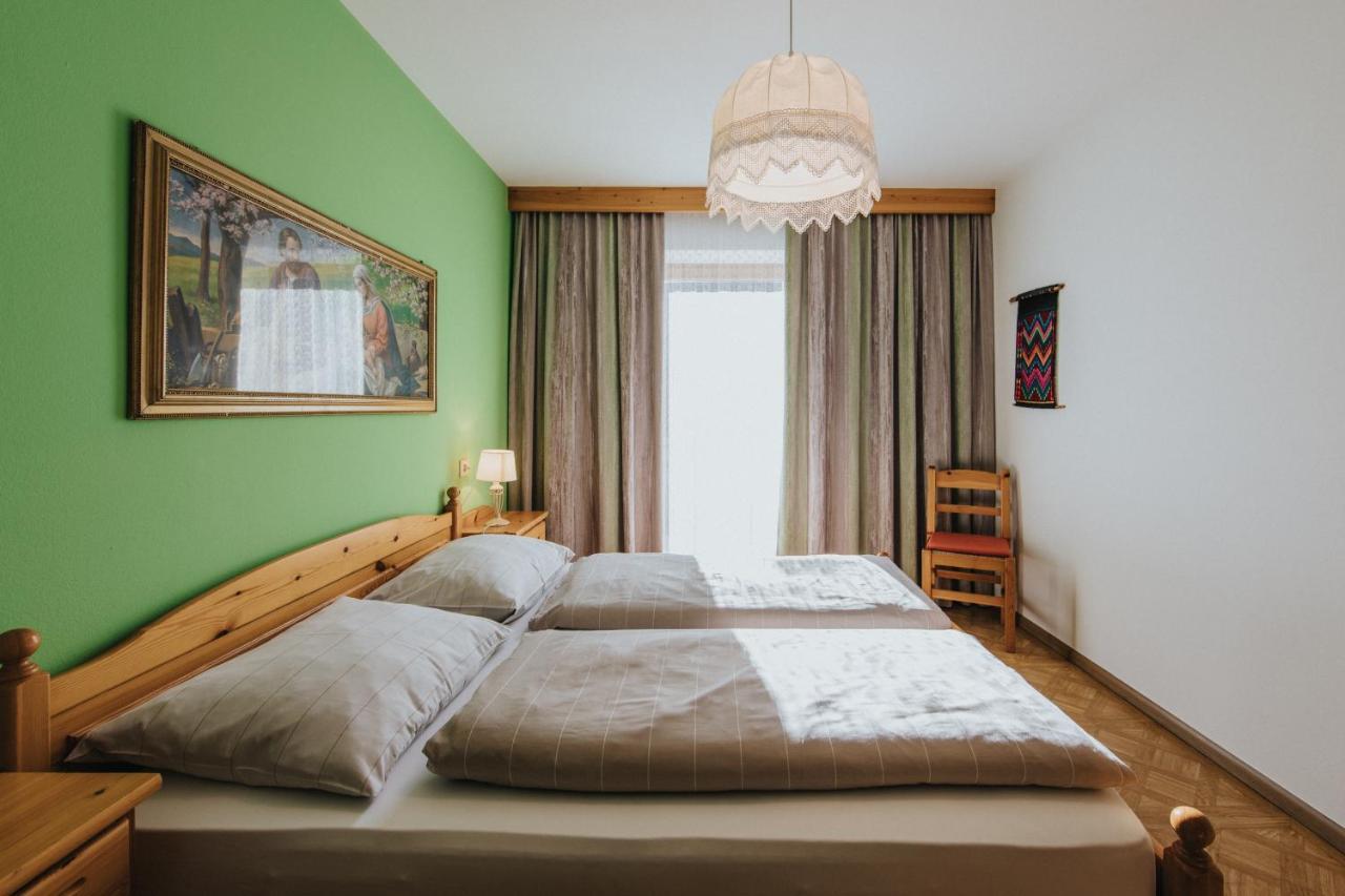 Residence Obermoarhof - Family Apartments With Pool & Playground Вандойес Экстерьер фото