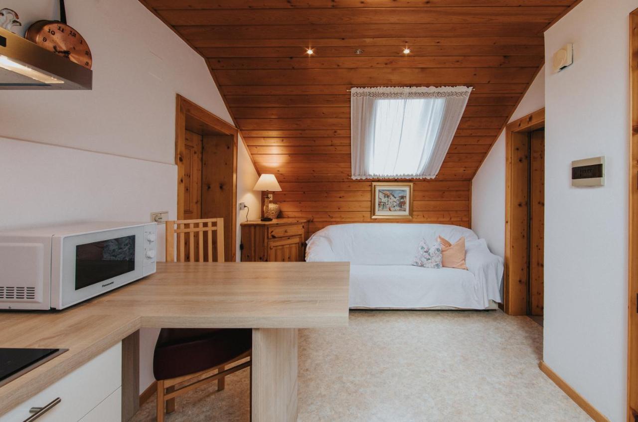 Residence Obermoarhof - Family Apartments With Pool & Playground Вандойес Экстерьер фото