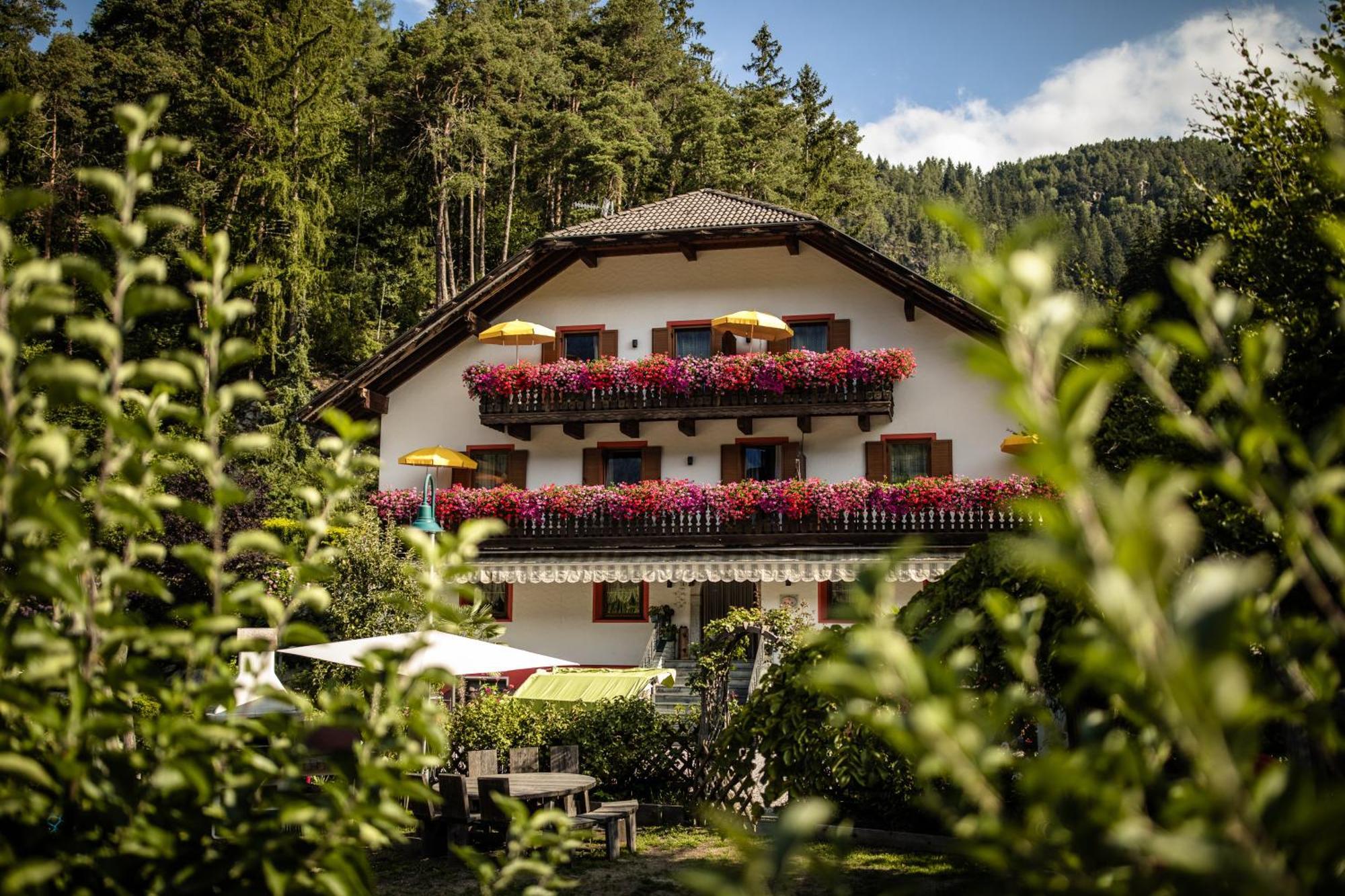 Residence Obermoarhof - Family Apartments With Pool & Playground Вандойес Экстерьер фото
