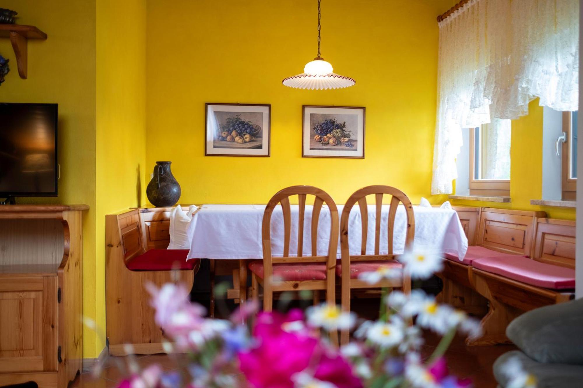 Residence Obermoarhof - Family Apartments With Pool & Playground Вандойес Экстерьер фото