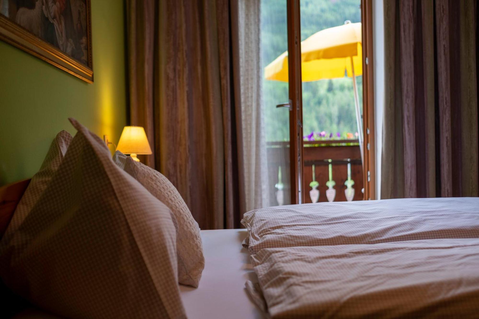 Residence Obermoarhof - Family Apartments With Pool & Playground Вандойес Экстерьер фото